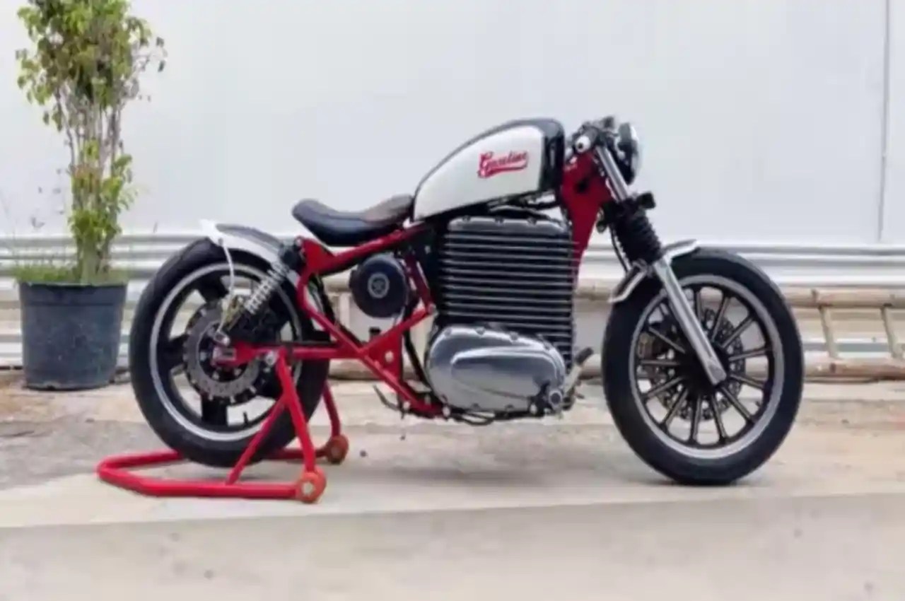 Royal Enfield Gasoline