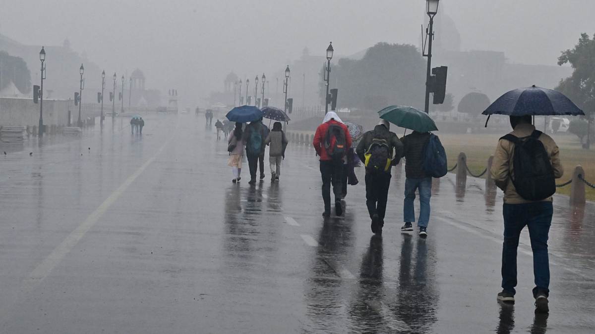 Delhi Weather Update: Monsoon Advances Towards Capital, IMD Issues Yellow Alert For Rain And Thunderstorms Until June 26