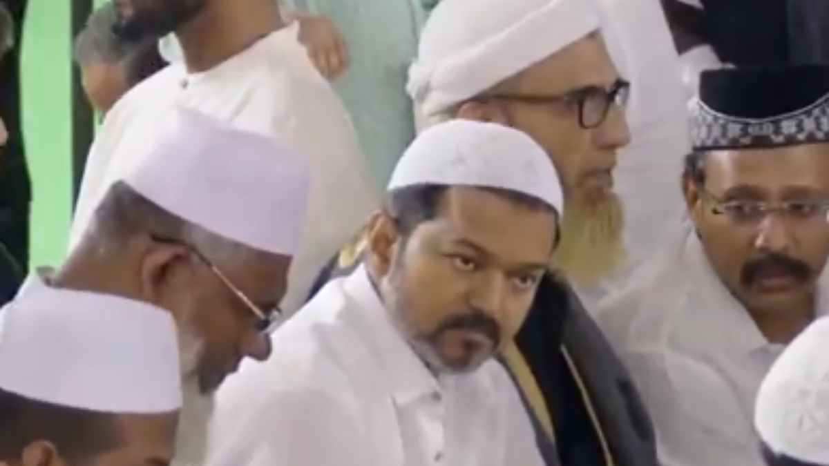 Renowned Actor Vijay Organises Iftar Event In Chennai, Breaks Fast With Muslim Community |VIDEO