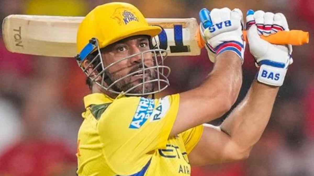 MS Dhoni leads CSK's comeback