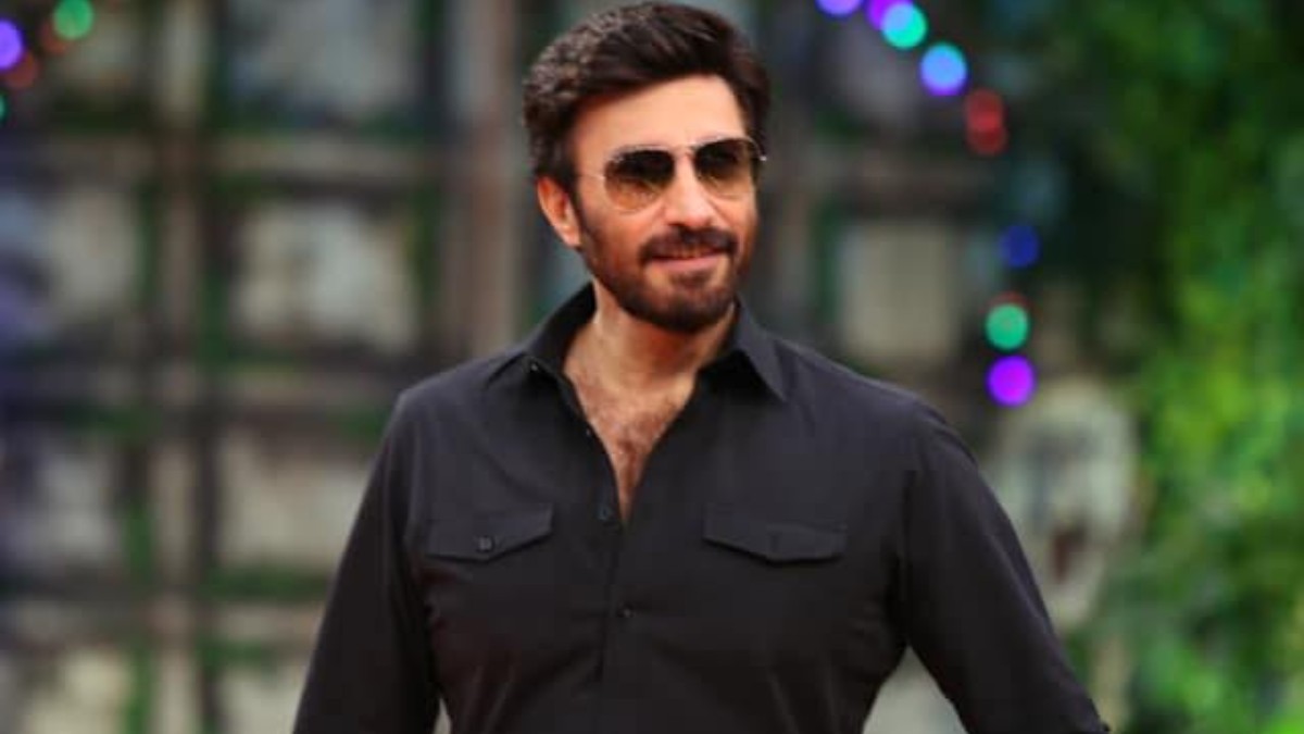 Aijaz Aslam Slams India's Decision To Ban Pakistani Actors' Instagram Profiles: 'Army Se Kya Laro Ge'